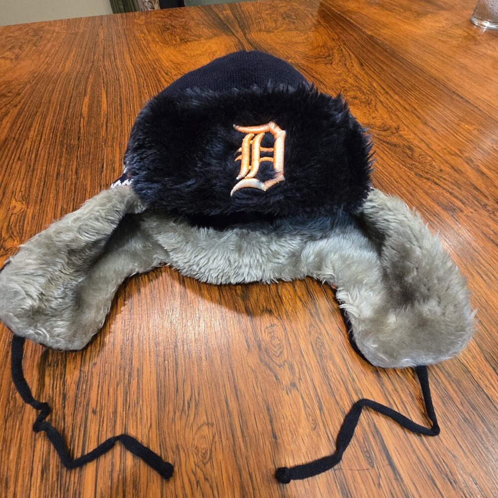 Detroit Tigers Blue/Orange Trapper Hat Fairisle Knit New Era Faux Fur Logo